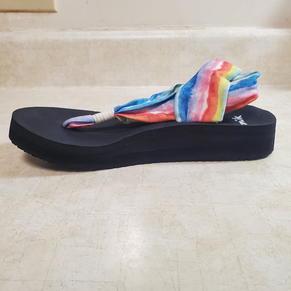 Sanuk Sling Platform Sandal Rainbow Size 9 NEW Tie Dye - Picture 5 of 12